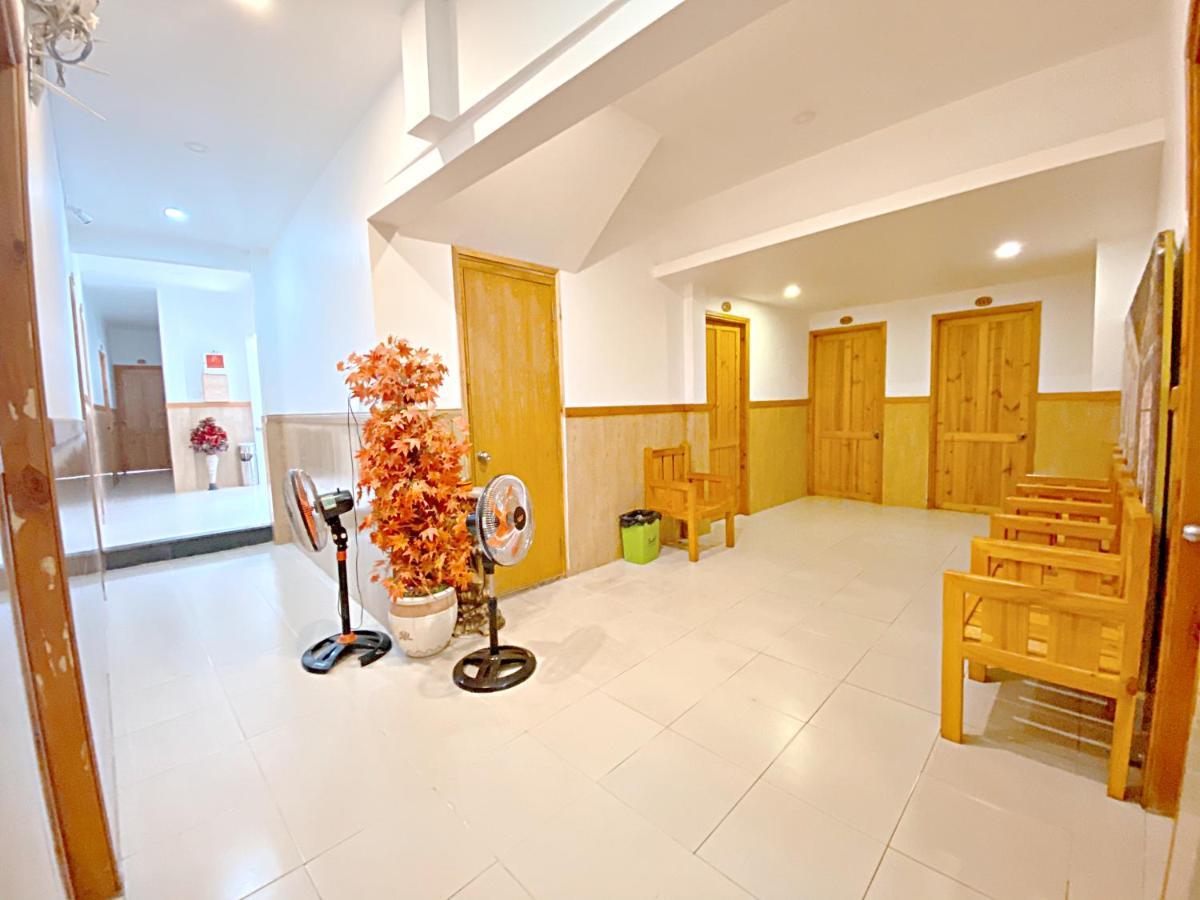 Hotel Minh Hang Phan Thiet Bagian luar foto